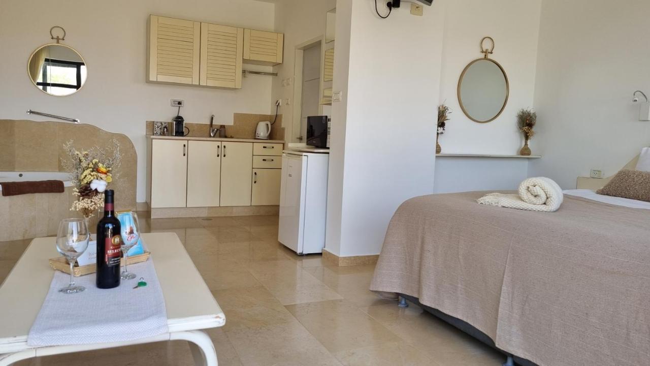 Desert Call Villa Арад Екстериор снимка